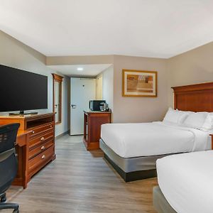 Non-Smoking Double Deluxe Room